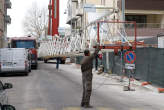 20090327_122708 Posa del braccio della gru in via Prati.jpg